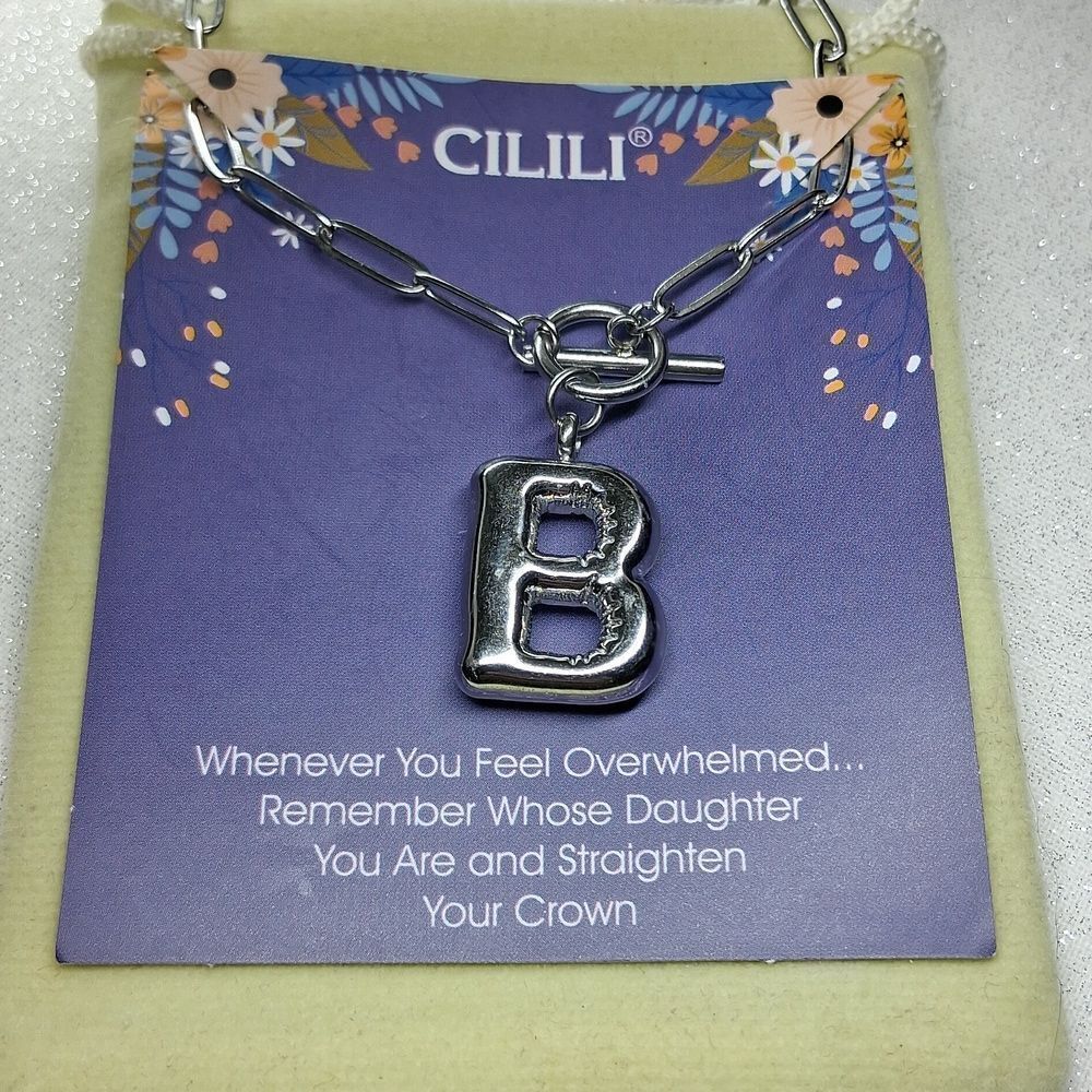 CILILI Silver Initial Chunky 'B' Paperclip Necklace